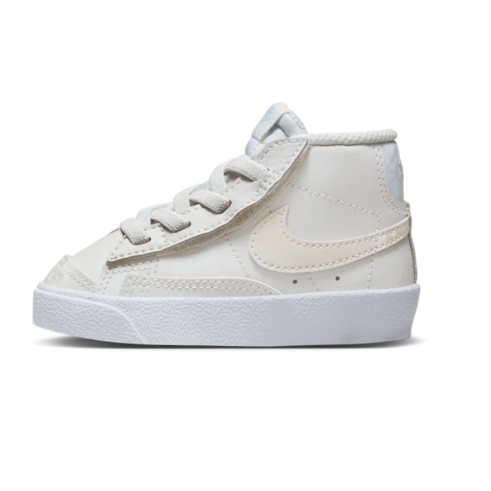 NIB NIKE Blazer Mid ‘77 Toddler Shoes
"PHANTOM PALE IVORY"